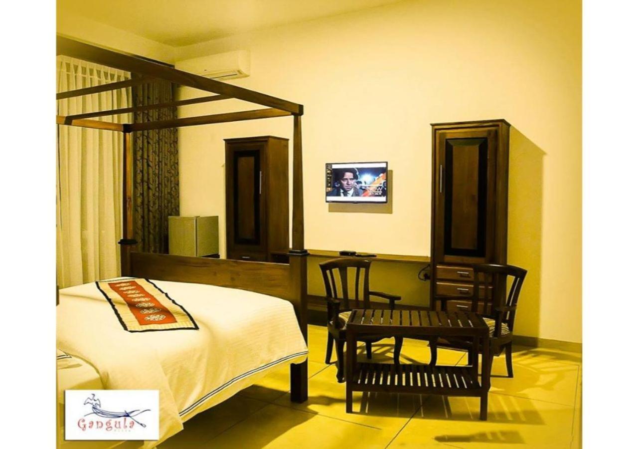 Gangula Villa Канди Екстериор снимка