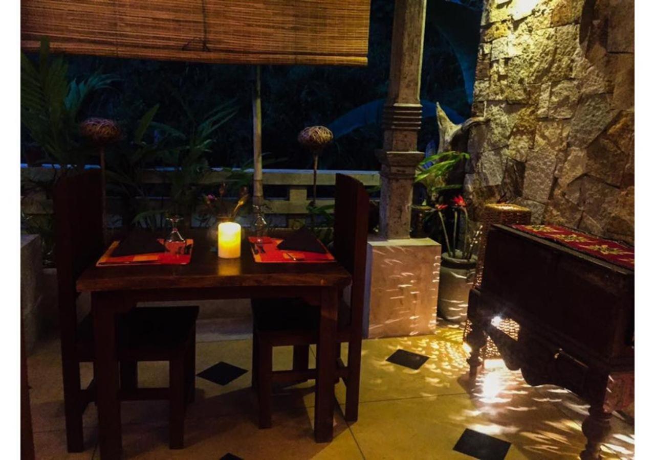 Gangula Villa Канди Екстериор снимка