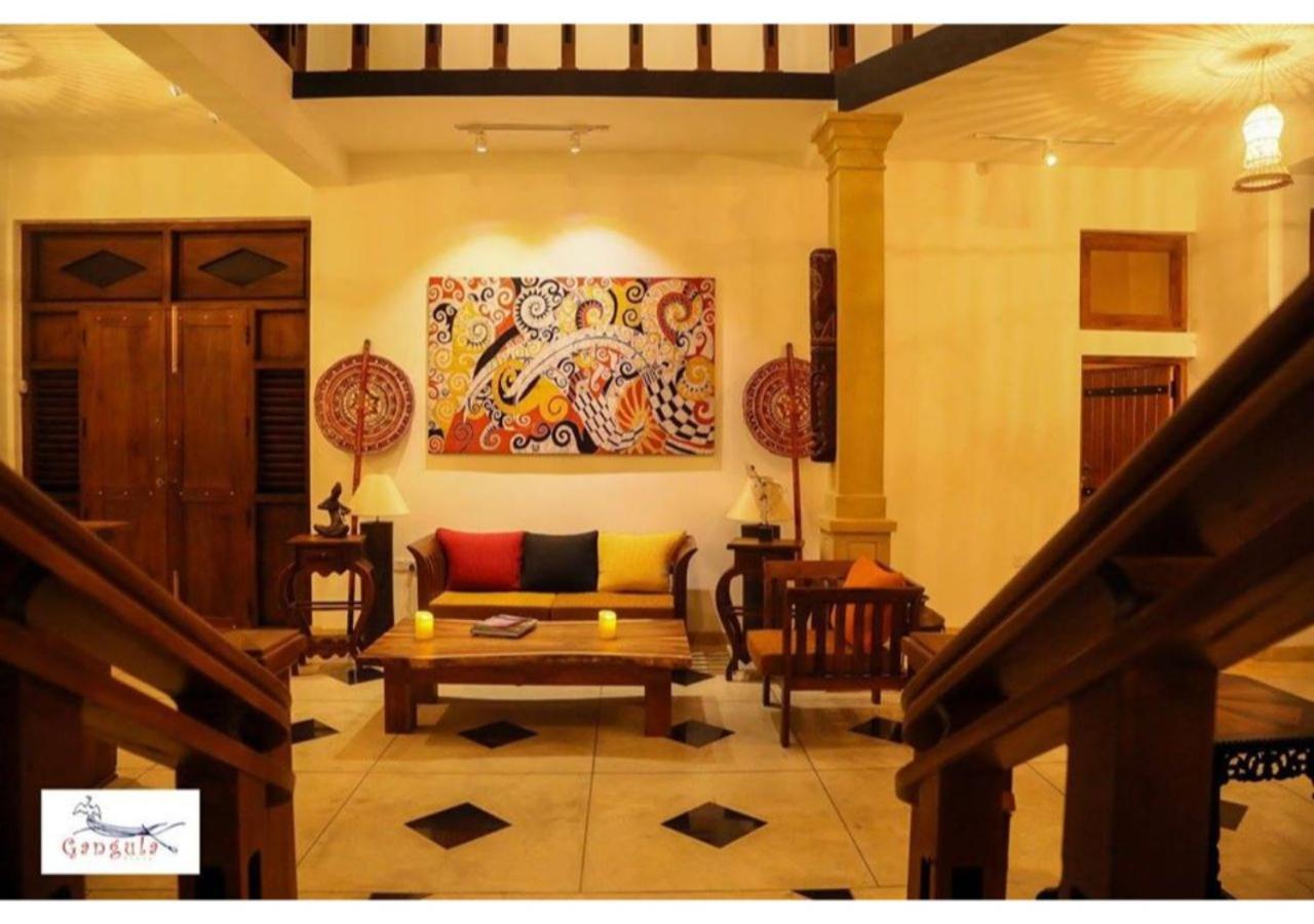 Gangula Villa Канди Екстериор снимка